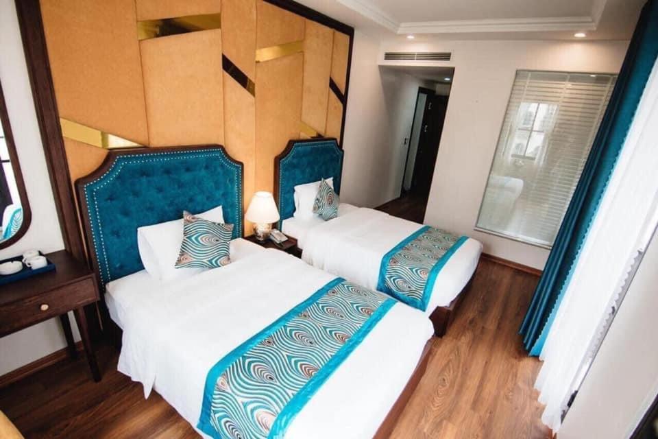 Paris Boutique Hotel Ha Long Exterior foto